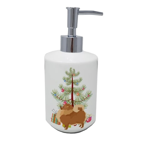 Carolines Treasures 7 x 3.5 in. Pomeranian Christmas Tree Ceramic Soap Dispenser CK3555SOAP